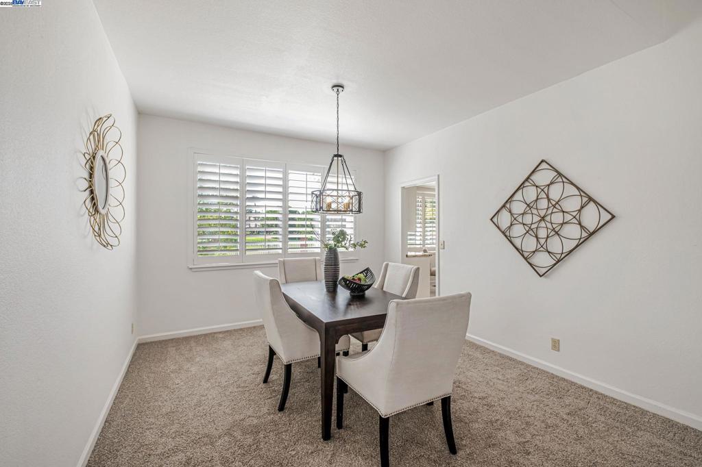 DISCOVERY BAY COUNTRY CLUB - Residential
