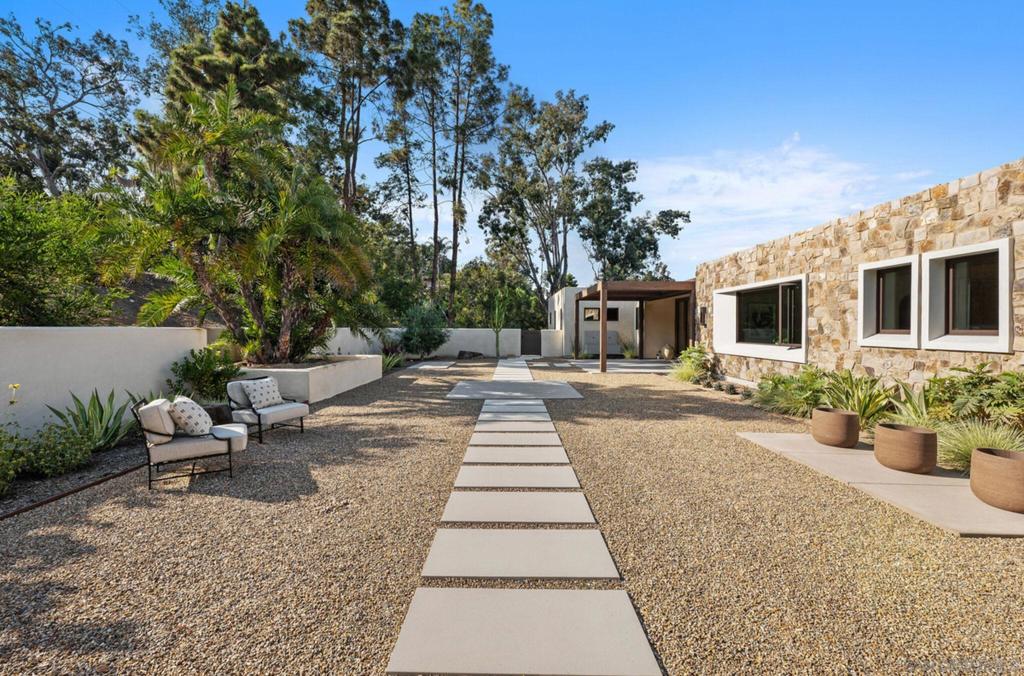 Rancho Santa Fe - Residential