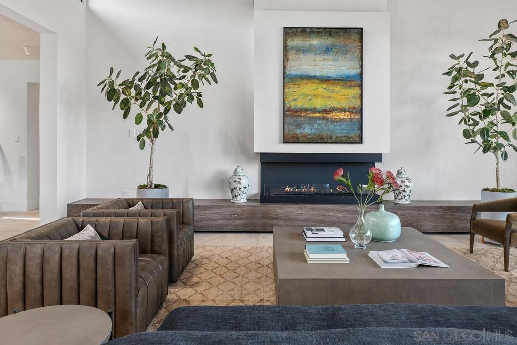 Rancho Santa Fe - Residential