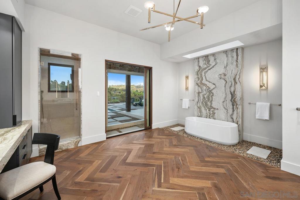 Rancho Santa Fe - Residential