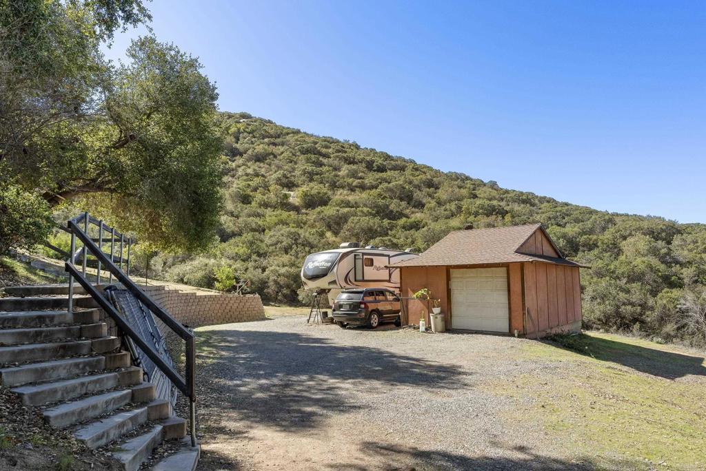 6433 Dehesa Road