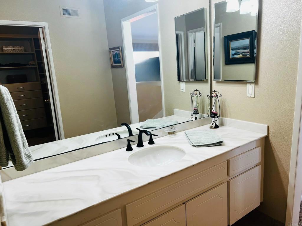 LAC - Residential Lease