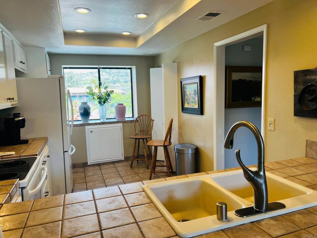 LAC - Residential Lease