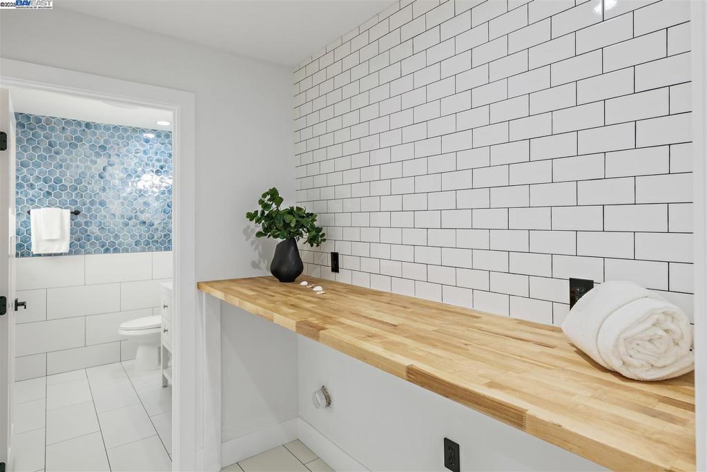 GREENBROOK - Residential