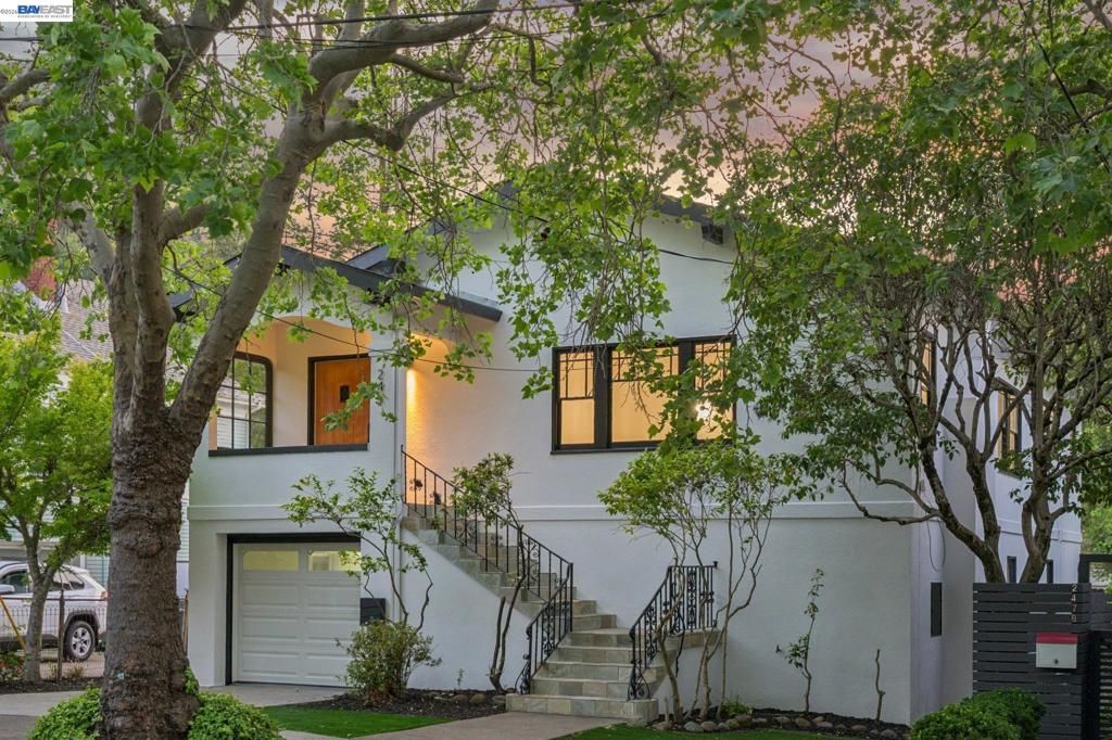 Photo of 245 C St St, San Rafael, CA 94901 (MLS # 41131495)