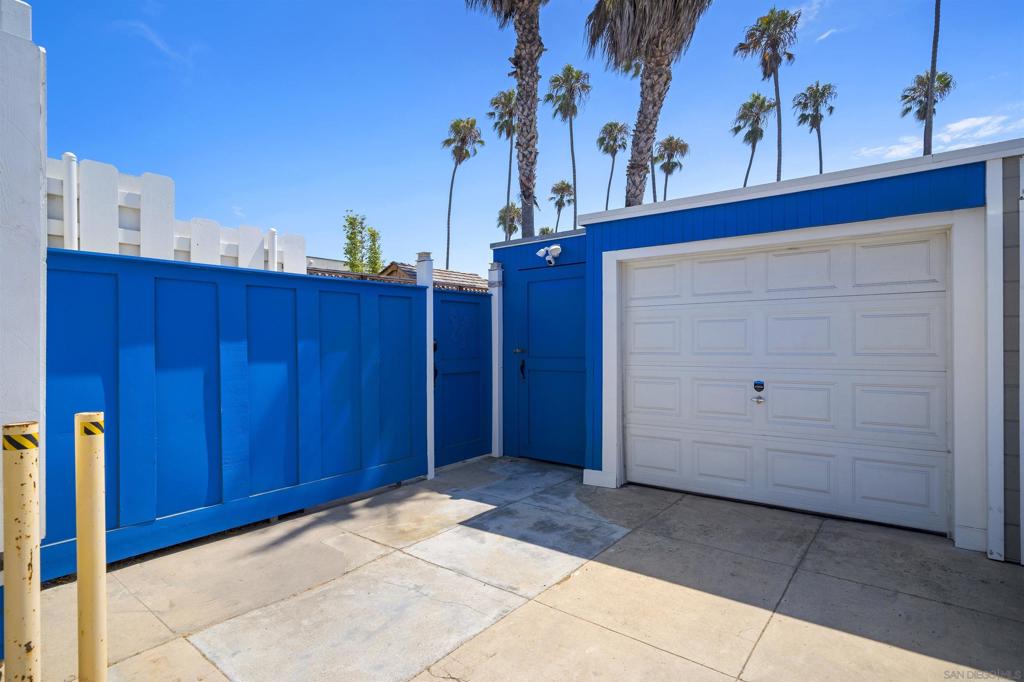 Ocean Beach - Residential