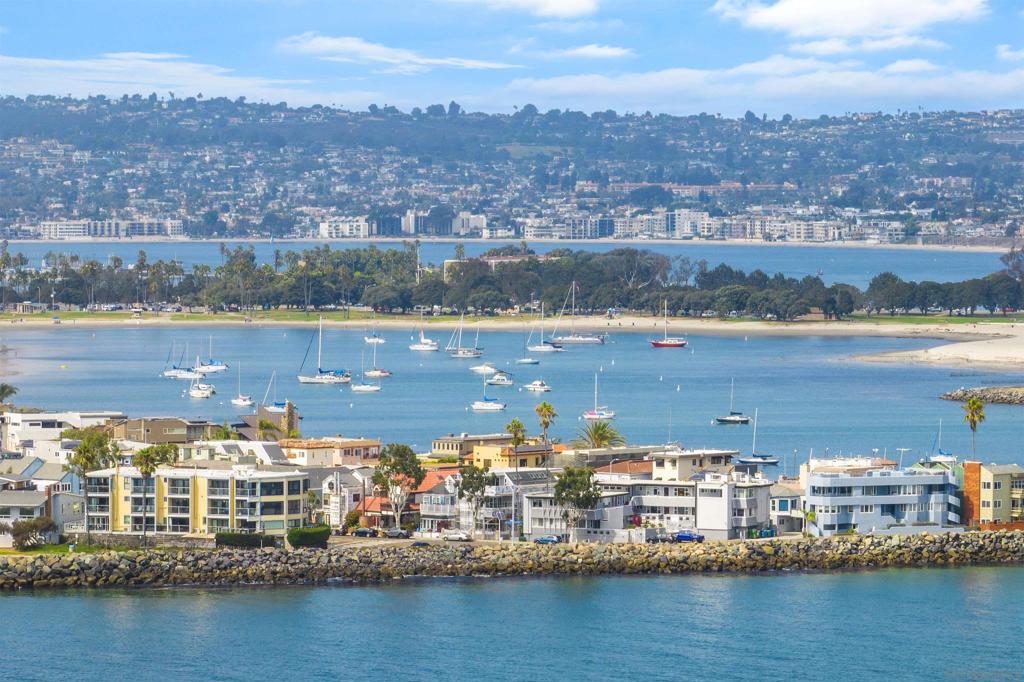 Ocean Beach - Residential