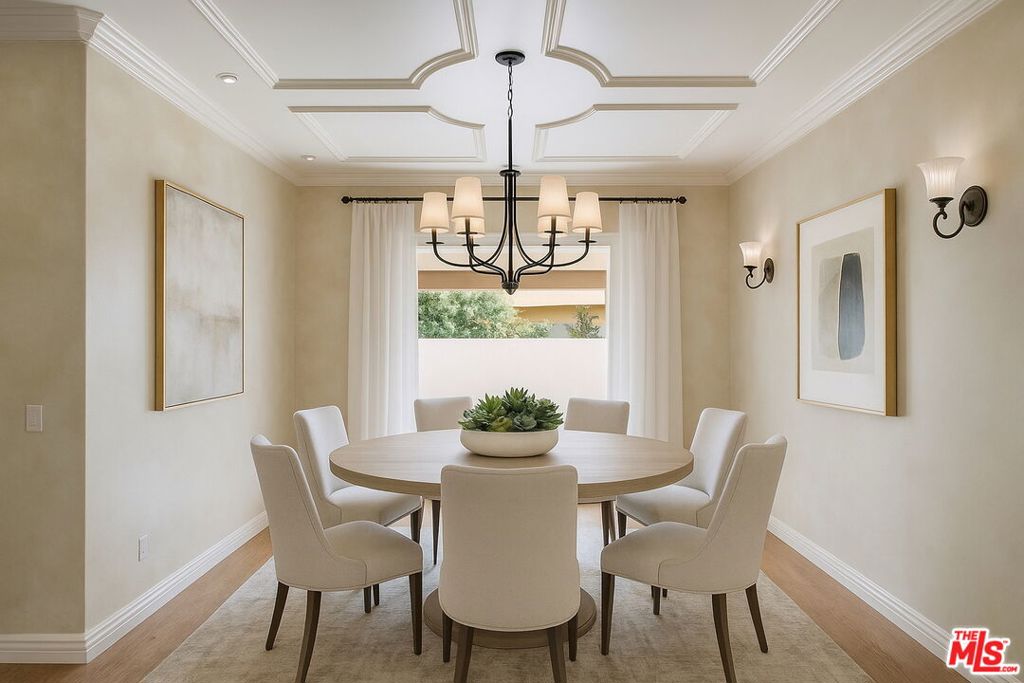 868 Braewood Court