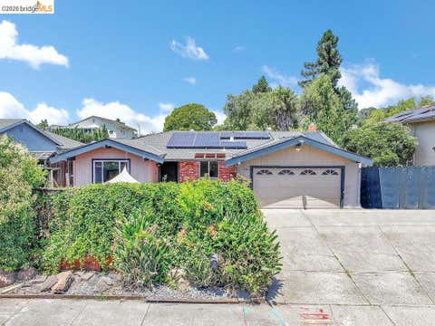 Photo of 1249 Heavenly DR DR, Martinez, CA 94553 (MLS # 41137258)
