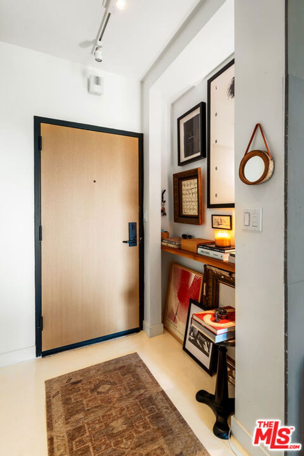 Photo of 999 N Doheny Drive #811, West Hollywood, CA 90069 (MLS # 25576935)