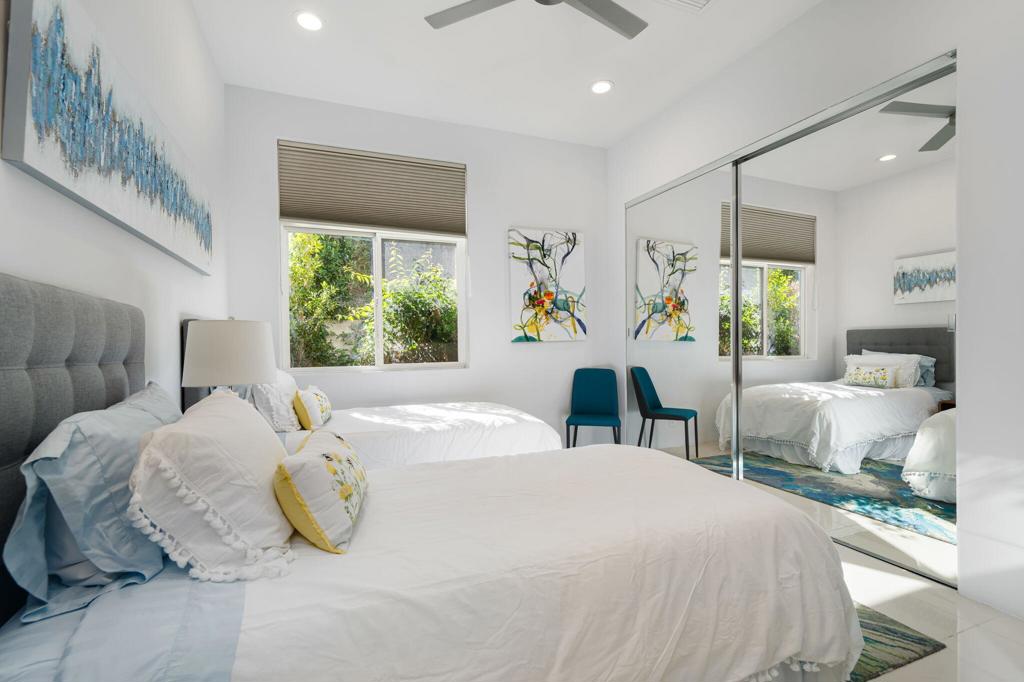 La Residence - Residential