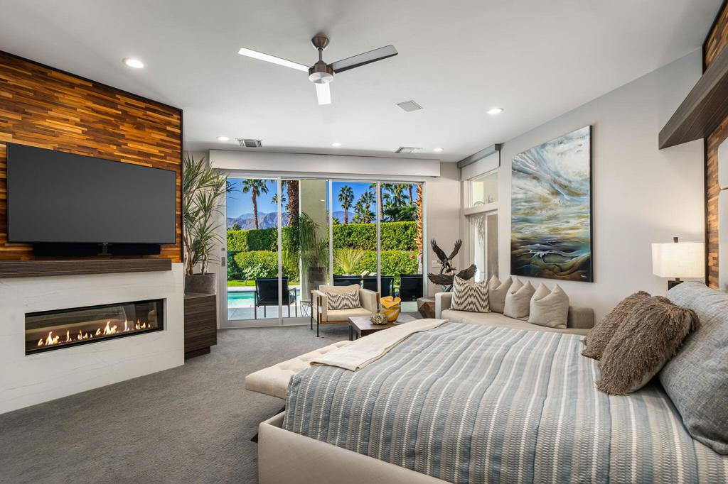 La Residence - Residential