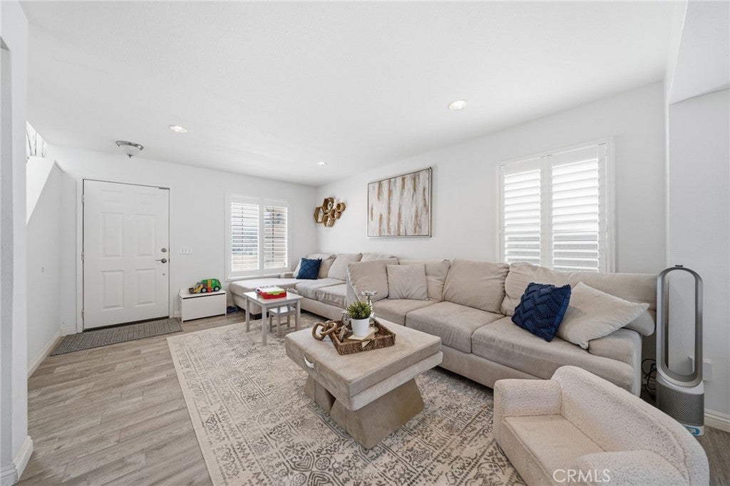 17 Monticello Lane