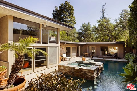 Photo of 187 N Canyon View Drive, Los Angeles, CA 90049 (MLS # 26999741)