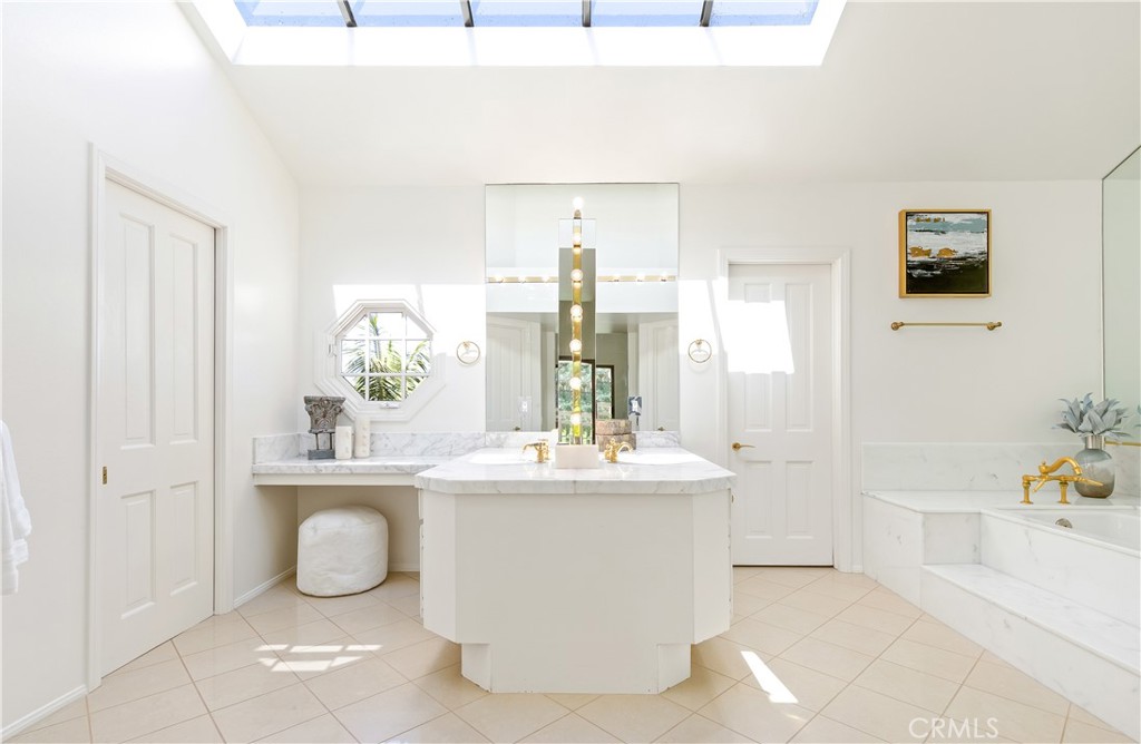 Sea Island - McLain (SIML) - Residential
