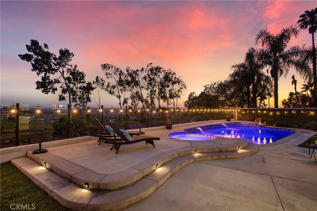27462 Avanti Drive