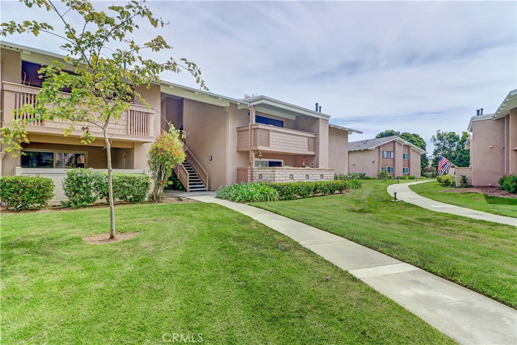 8877 Lauderdale Court 210-G