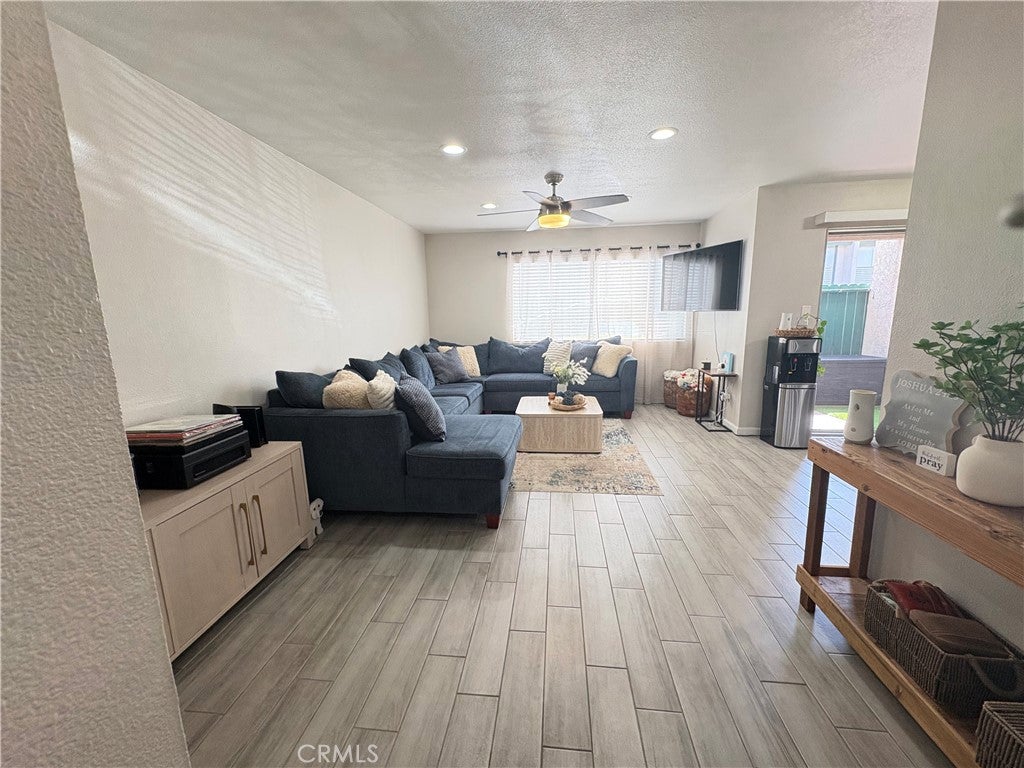 2255 Cahuilla 49
