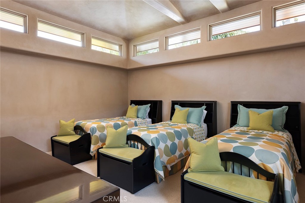 Irvine Terrace (IRVT) - Residential