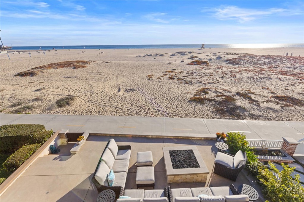 310 E Oceanfront