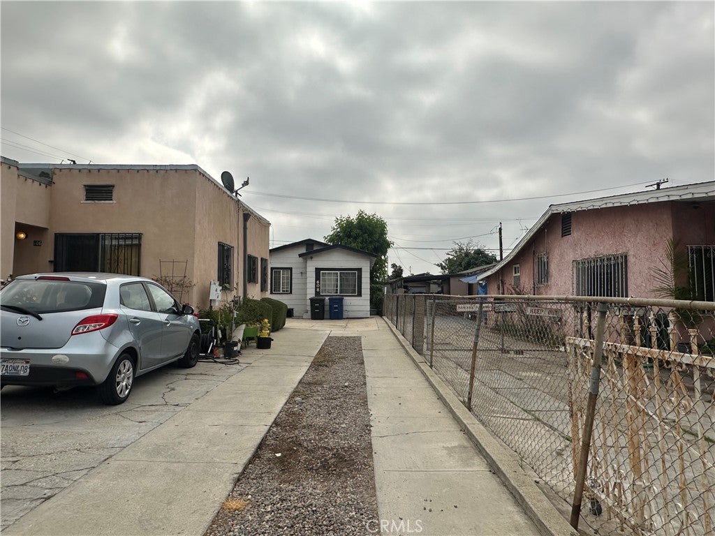 606 S Kern Avenue