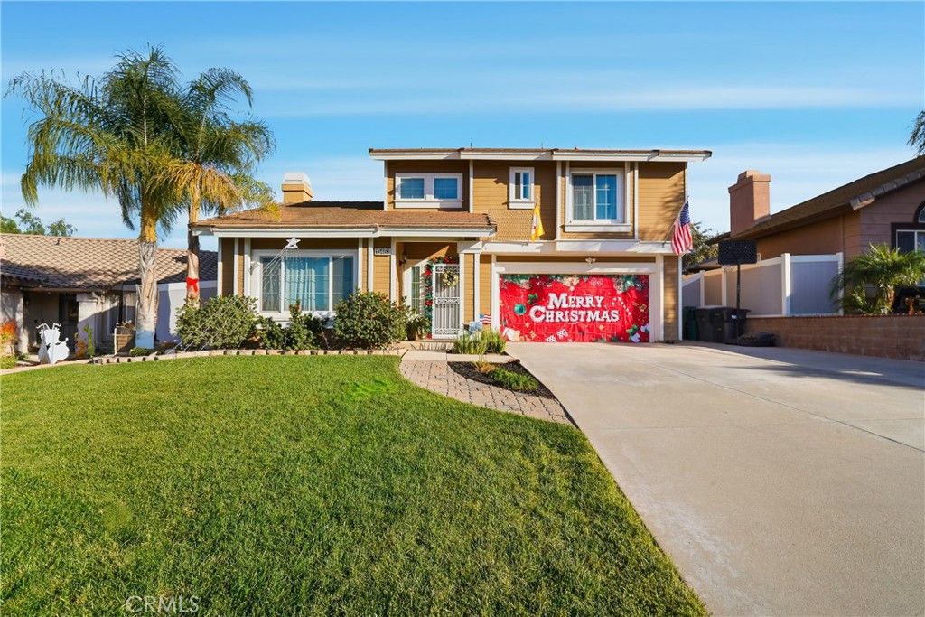 Photo of 13463 Blackdeer Dr, Corona, CA 92883 (MLS # DW25278352)