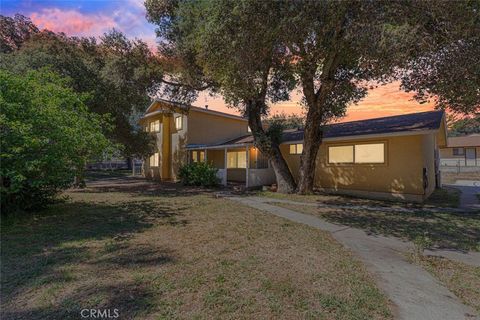 Photo of 2424 Cypress Dr, Campo, CA 91906 (MLS # SW26095054)