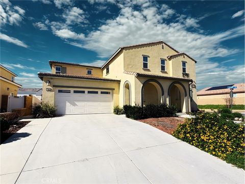 Photo of 2414 Crater Avenue, Rialto, CA 92377 (MLS # IV26055638)