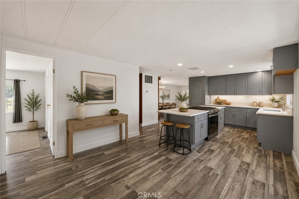 9080 Bloomfield 84