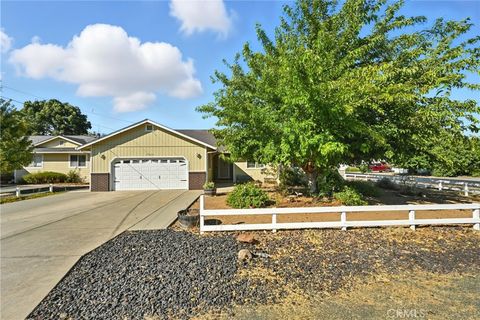 Photo of 18642 Spyglass Road, Hidden Valley Lake, CA 95467 (MLS # LC25193441)