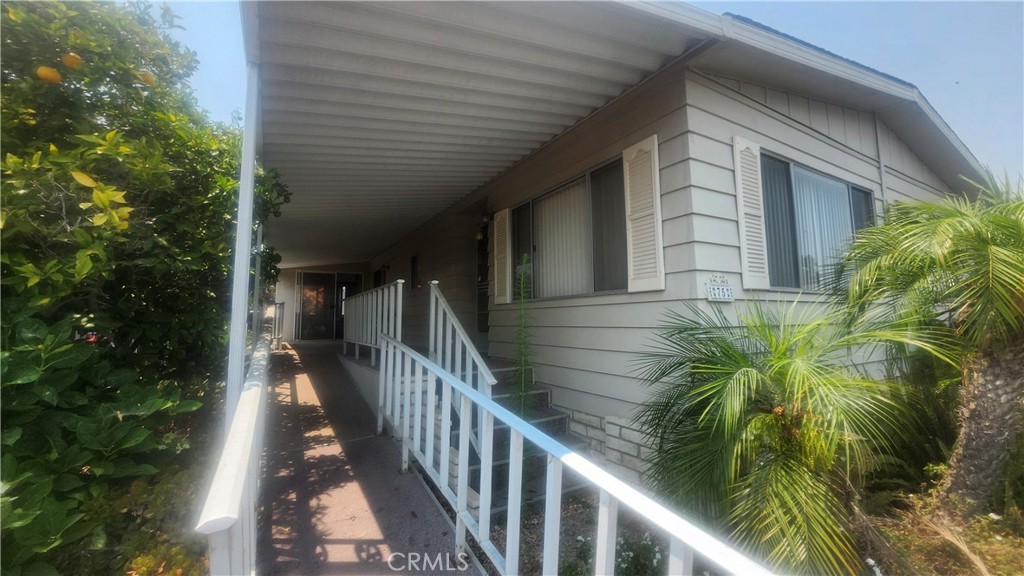 276 El Camino Real