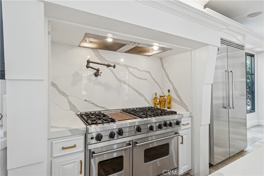 Corona del Mar South of PCH (CDMS) - Residential Lease