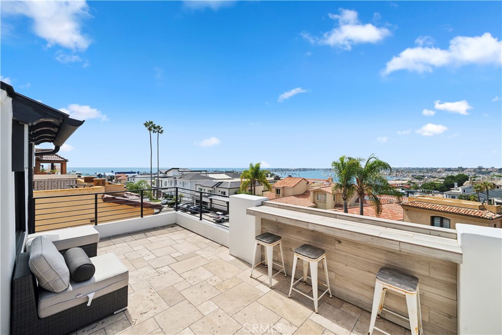 Corona del Mar South of PCH (CDMS) - Residential Lease