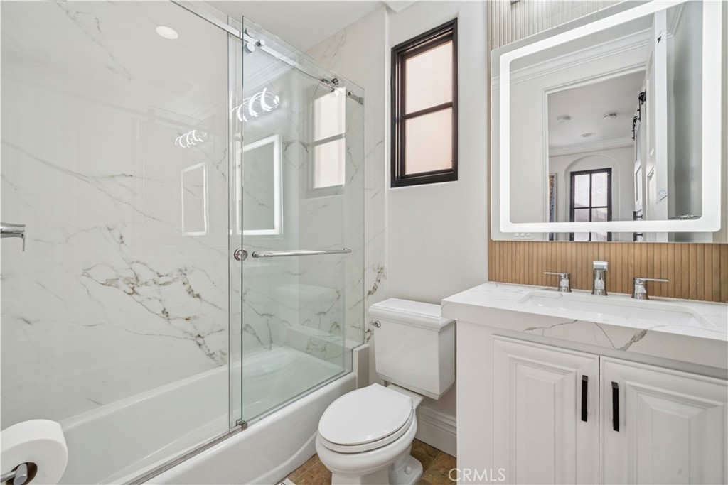Corona del Mar South of PCH (CDMS) - Residential Lease