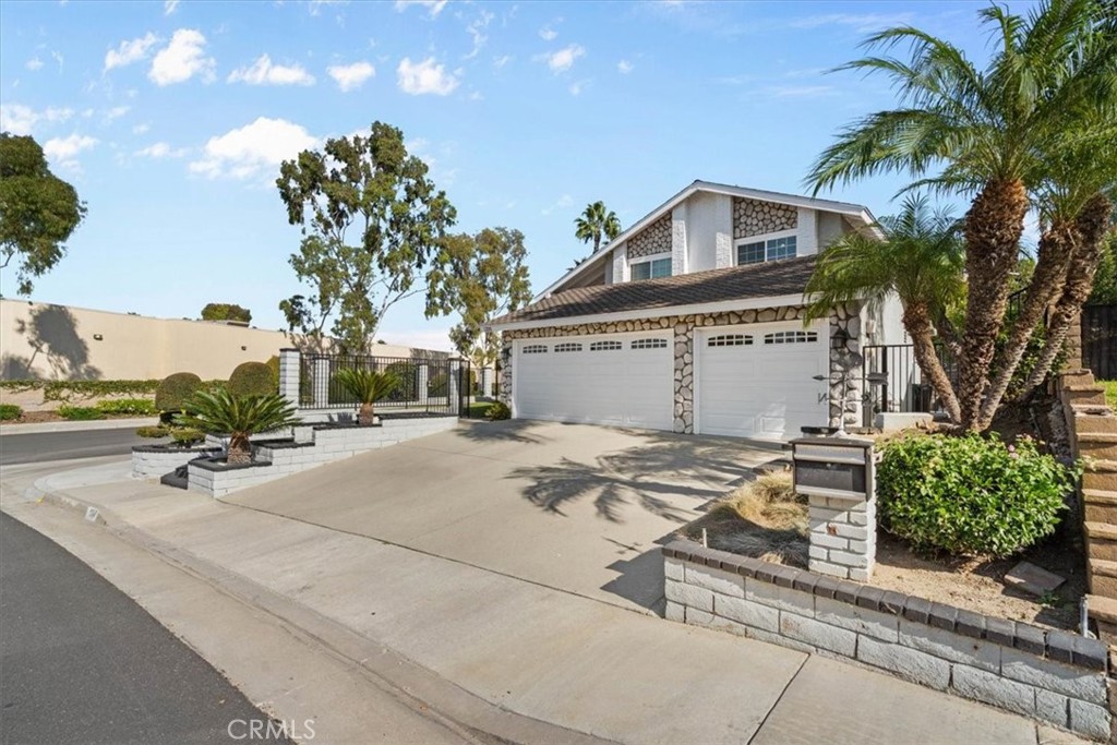 1200 Maple Tree Court