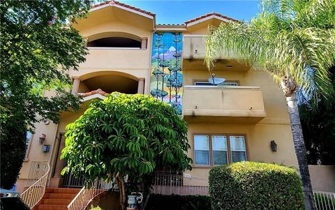 Photo of 555 E Santa Anita Avenue #301, Burbank, CA 91501 (MLS # SR25229739)