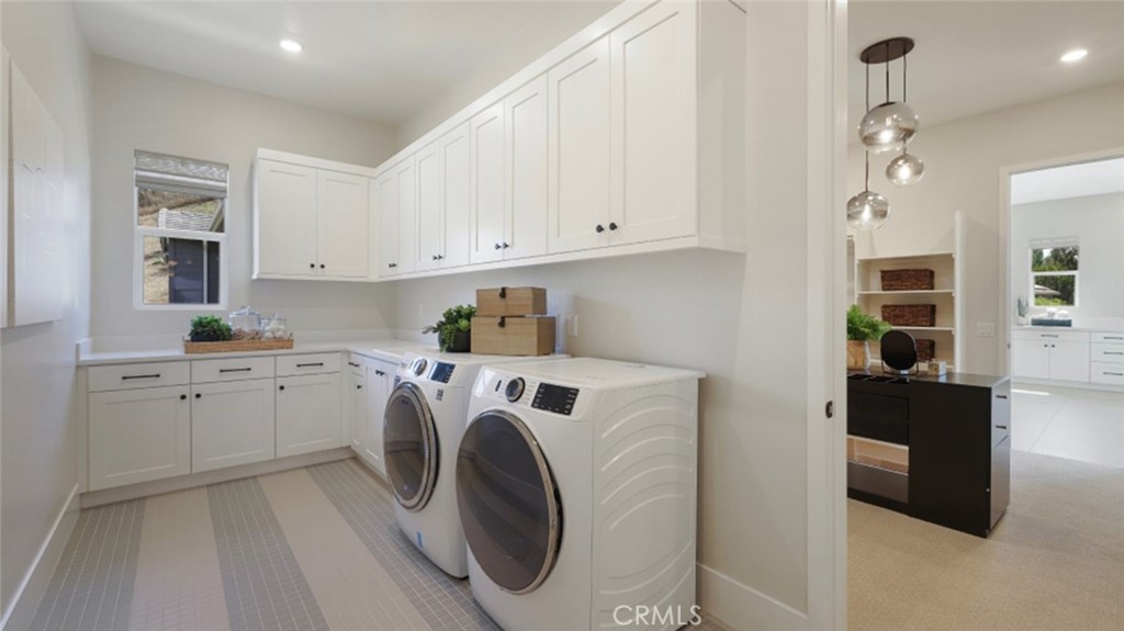 Cielo Vista - Residential