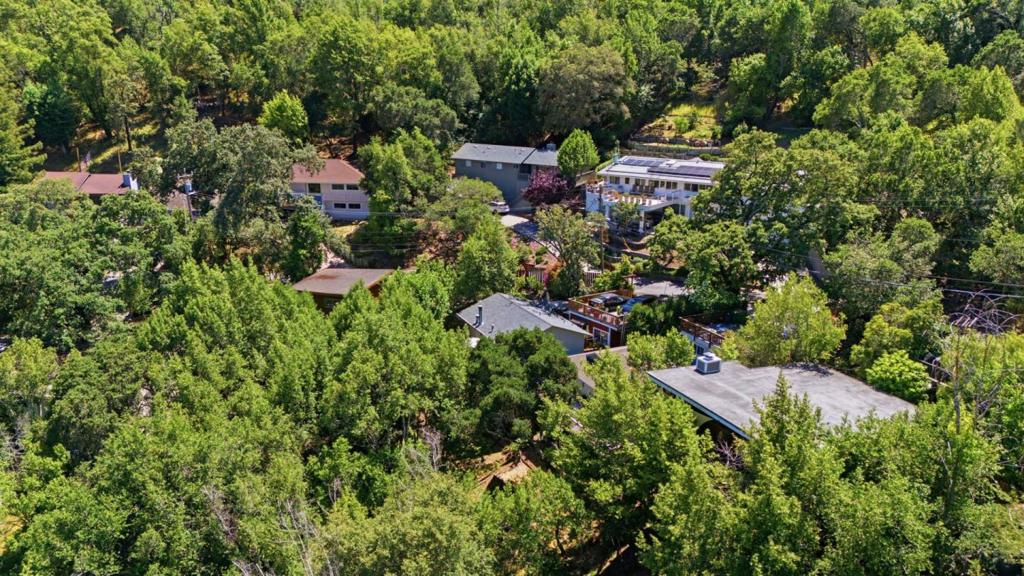 30 Fair Drive
