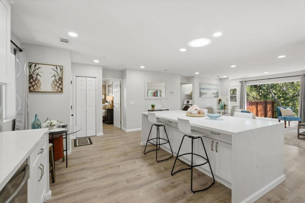 30 Fair Drive