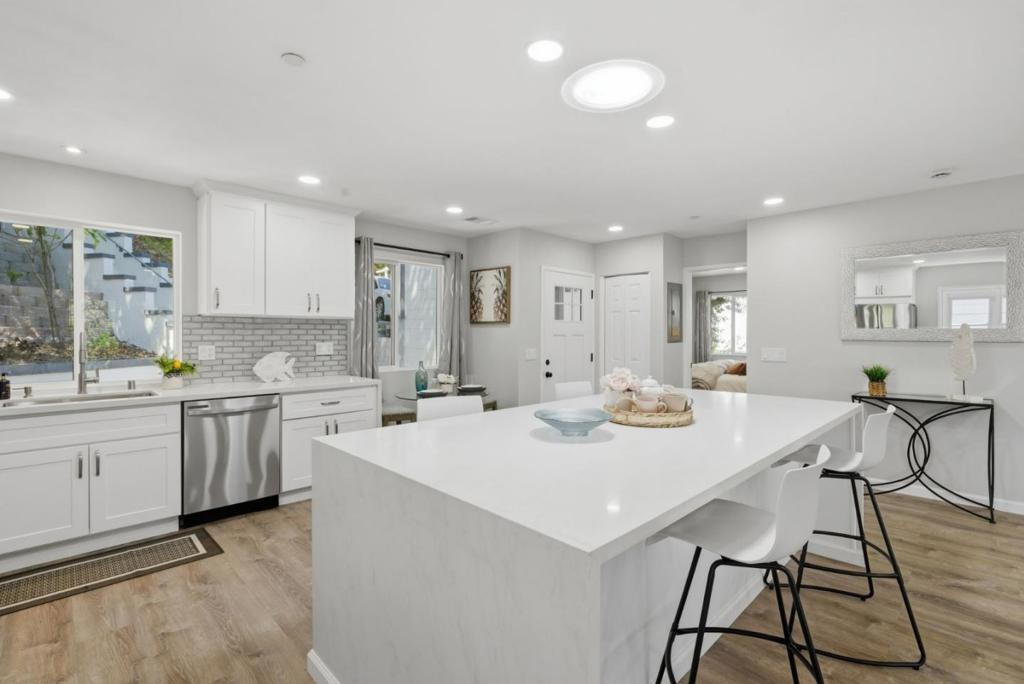 30 Fair Drive