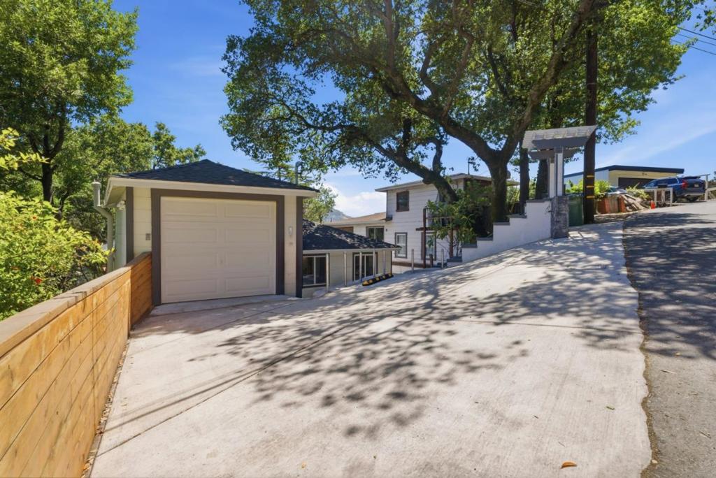 30 Fair Drive