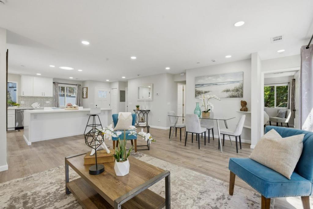 30 Fair Drive