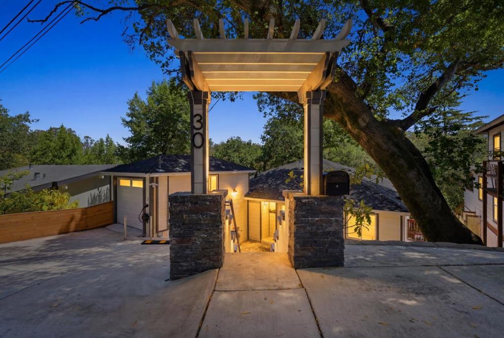 30 Fair Drive