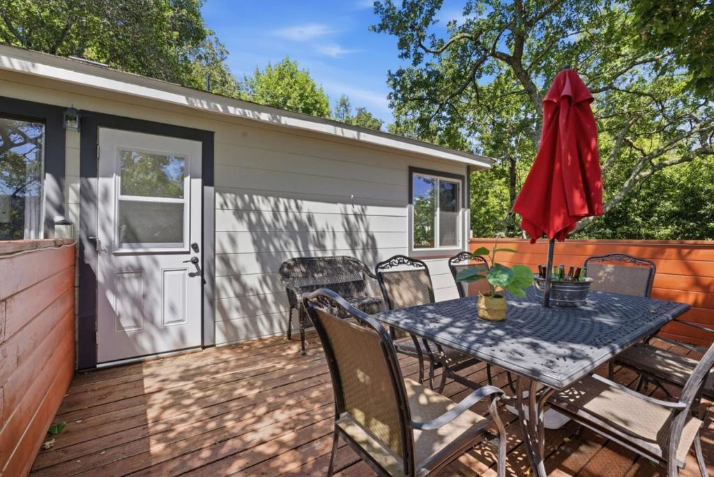 30 Fair Drive