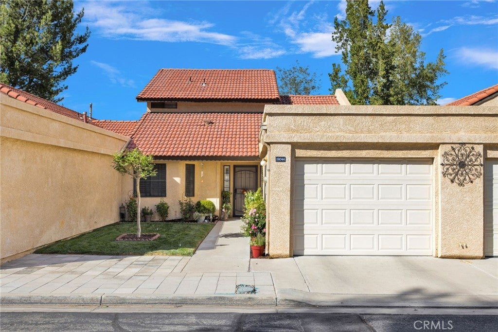 19044 Elm Drive