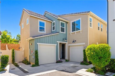 Photo of 4089 Spring Haven Lane LN, Corona, CA 92883 (MLS # OC26101896)