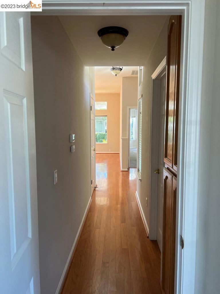 SUMMERSET - Residential Lease