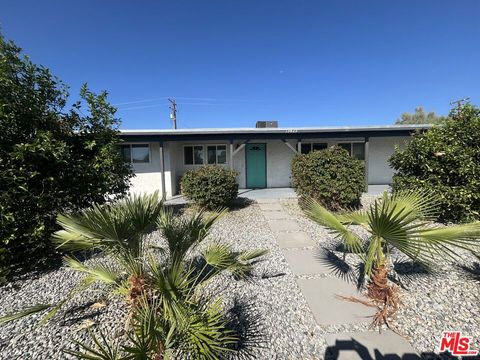 Photo of 13423 Ramona Drive, Desert Hot Springs, CA 92240 (MLS # 25591949) Photo of 13423 Ramona Drive, Desert Hot Springs, CA 92240 (MLS # 25591949)