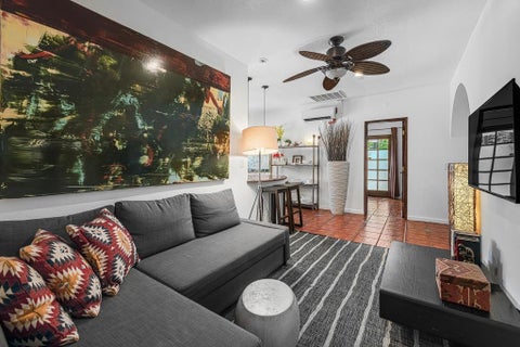 Tiny photo for 520 Chuckwalla Road, Palm Springs, CA 92262 (MLS # 219149880PS)