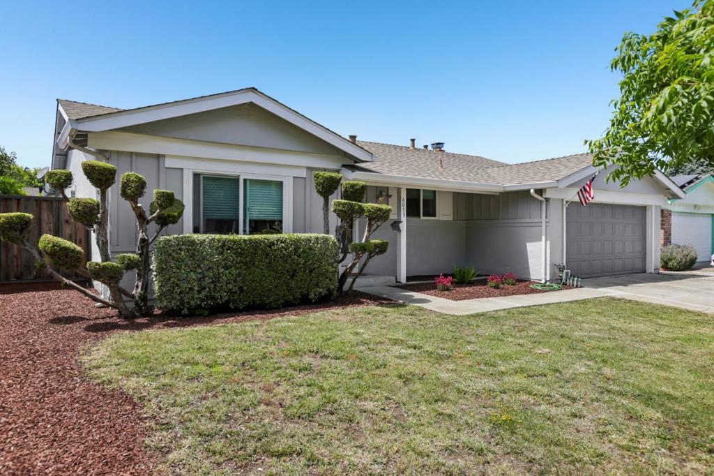 6055 Foothill Glen Drive